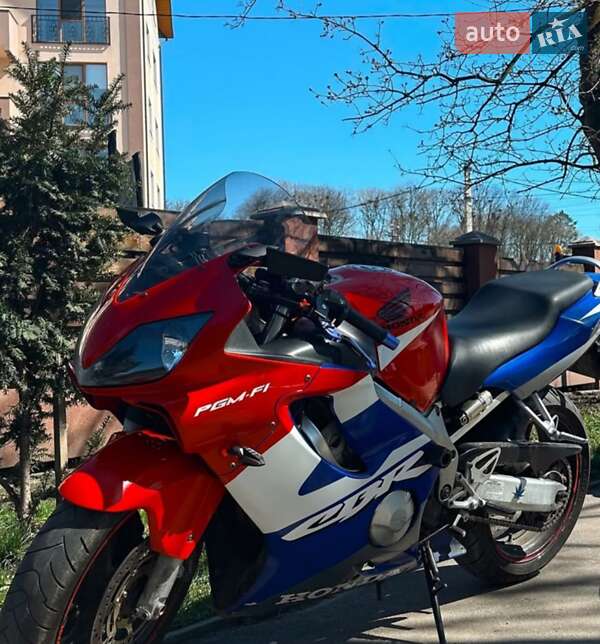 Спортбайк Honda CBR 600F4i 2001 в Коломые
