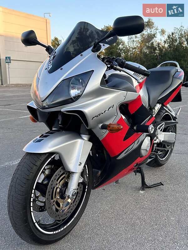 Спортбайк Honda CBR 600F4i 2003 в Запоріжжі