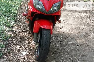 Спортбайк Honda CBR 600F 2001 в Полтаве