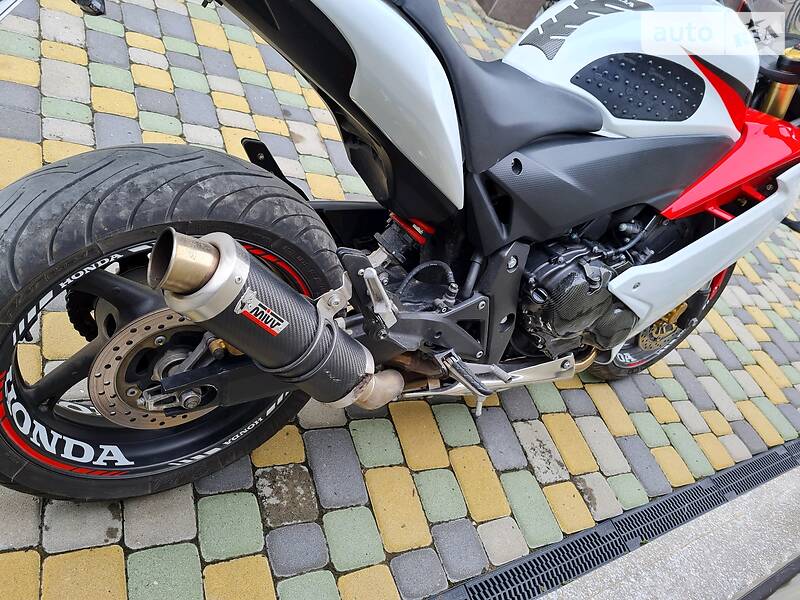 Мотоцикл Спорт-туризм Honda CBR 600F 2011 в Кицмани