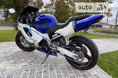 Мотоцикл Спорт-туризм Honda CBR 600F 2000 в Чернигове