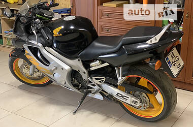 Спортбайк Honda CBR 600F 1999 в Павлограде