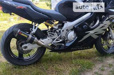 Мотоцикл Спорт-туризм Honda CBR 600F 2000 в Романове
