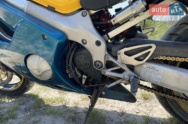 Мотоцикл Спорт-туризм Honda CBR 600F 1999 в 