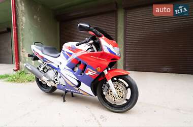 Спортбайк Honda CBR 600F 1995 в Черновцах