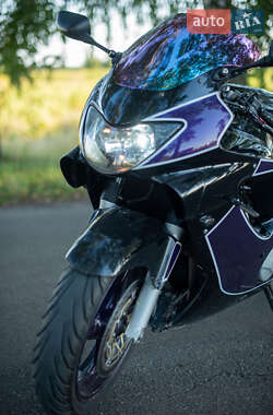 Спортбайк Honda CBR 600F 2000 в Переяславе