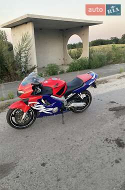 Мотоцикл Спорт-туризм Honda CBR 600F 1999 в 