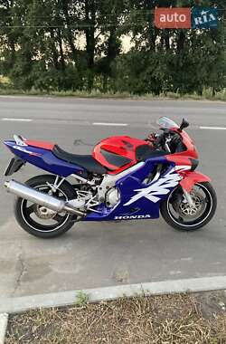 Мотоцикл Спорт-туризм Honda CBR 600F 1999 в 