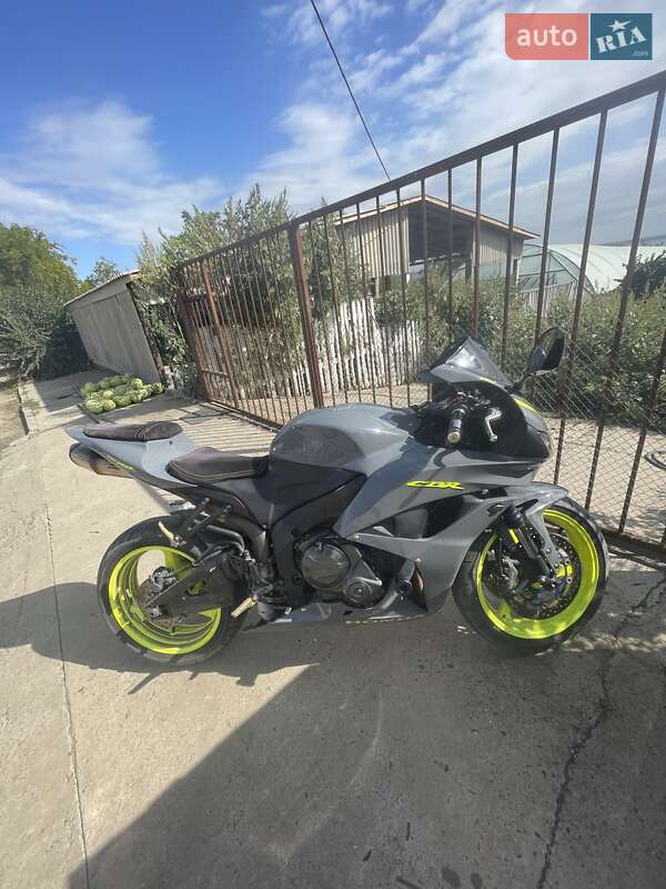 Honda CBR 600RR 2008
