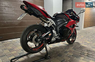 Спортбайк Honda CBR 600RR 2009 в Софіївській Борщагівці