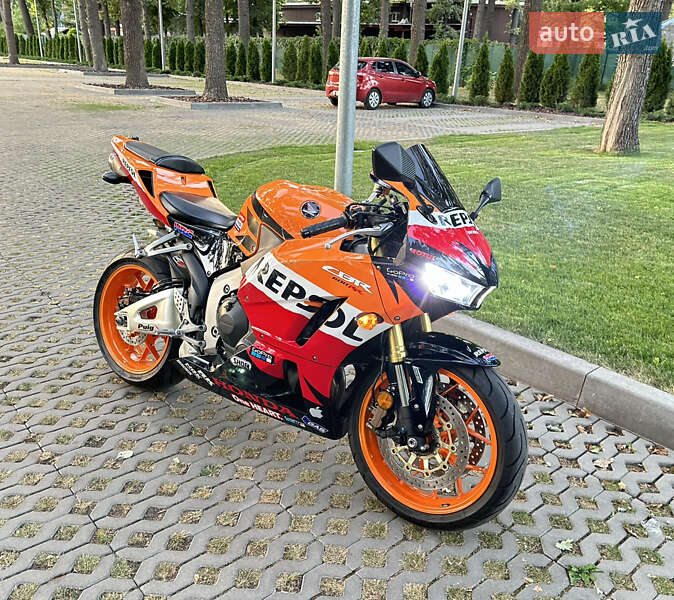 Спортбайк Honda CBR 600RR 2013 в Харькове