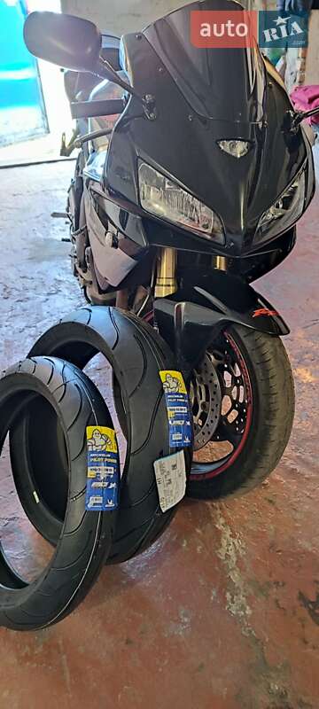 Спортбайк Honda CBR 600RR 2005 в Яготине