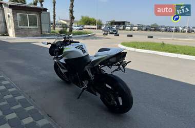 Спортбайк Honda CBR 600RR 2010 в 