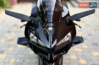 Спортбайк Honda CBR 600RR 2006 в Виннице