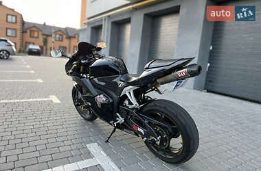 Спортбайк Honda CBR 600RR 2012 в 