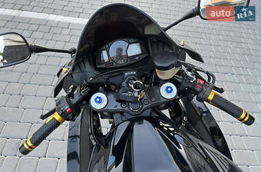 Спортбайк Honda CBR 600RR 2012 в 