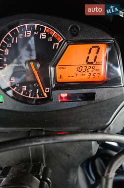 Спортбайк Honda CBR 600RR 2018 в  фото 10 Спортбайк Honda CBR 600RR 2018 в