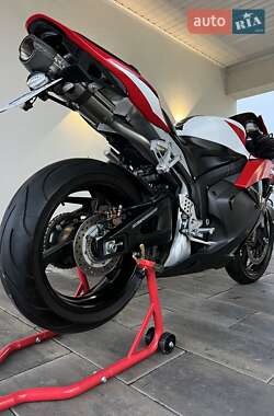 Мотоцикл Супермото (Motard) Honda CBR 600RR 2009 в Измаиле