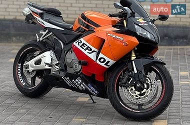 Спортбайк Honda CBR 600RR 2006 в Виннице