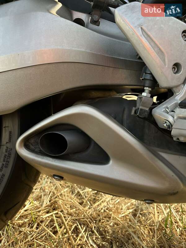 Мотоцикл Спорт-туризм Honda CBR 650F 2014 в Казатине