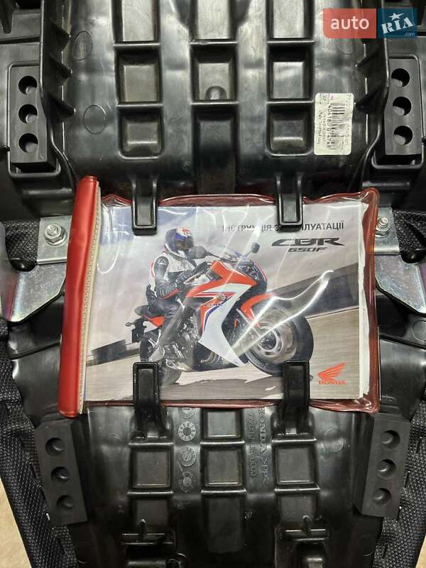 Мотоцикл Спорт-туризм Honda CBR 650F 2014 в Казатине