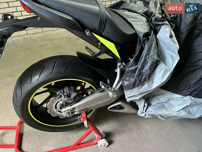 Мотоцикл Спорт-туризм Honda CBR 650F 2014 в Казатине