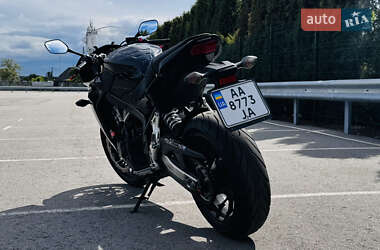 Мотоцикл Спорт-туризм Honda CBR 650F 2015 в 