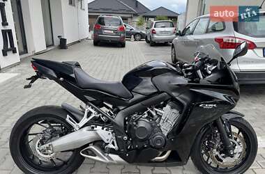 Мотоцикл Спорт-туризм Honda CBR 650F 2014 в 