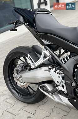 Мотоцикл Спорт-туризм Honda CBR 650F 2014 в 