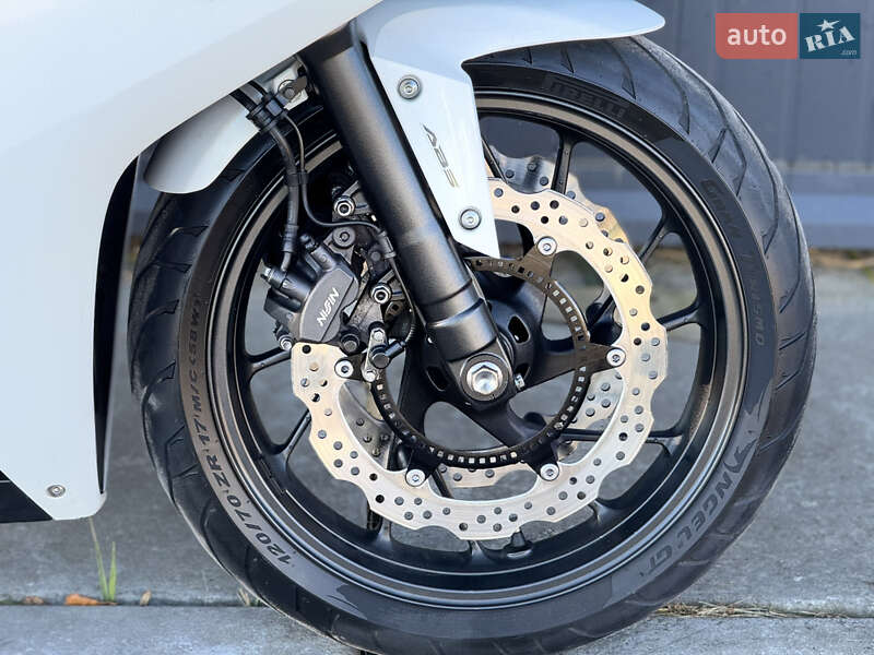 Спортбайк Honda CBR 650F 2015 в Львові фото 10 Спортбайк Honda CBR 650F 2015 в Львові