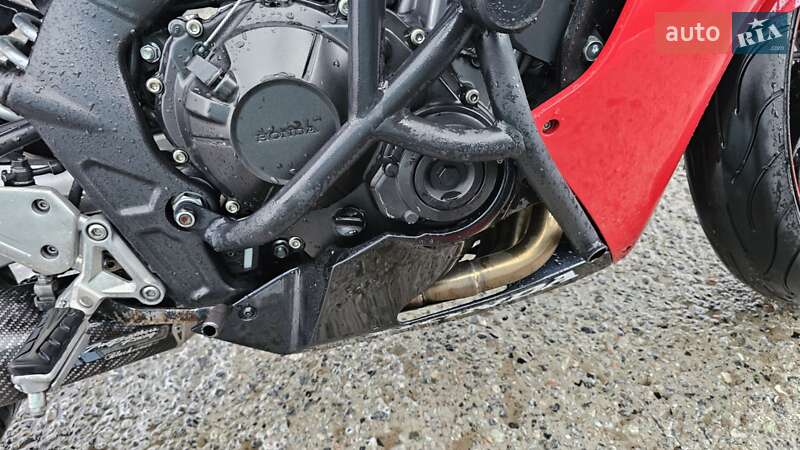 Мотоцикл Спорт-туризм Honda CBR 650F 2014 в Дніпрі