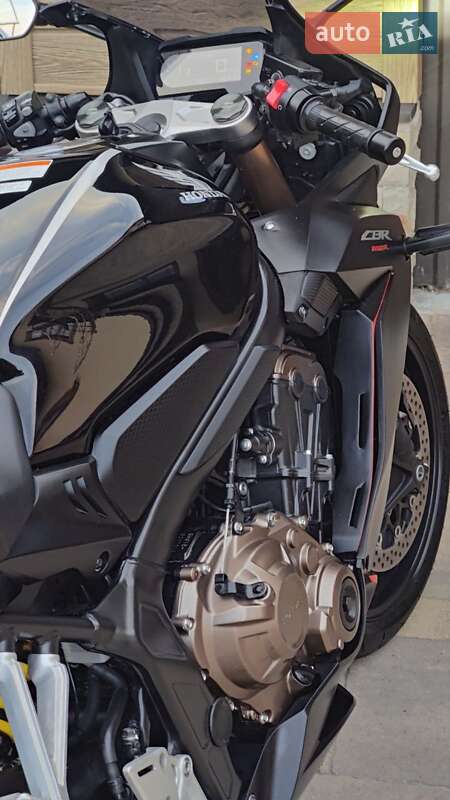 Спортбайк Honda CBR 650R 2021 в Тернополе фото 8 Спортбайк Honda CBR 650R 2021 в Тернополе