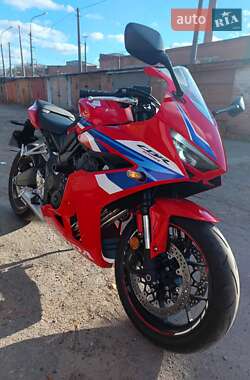 Спортбайк Honda CBR 650R 2024 в Полтаві