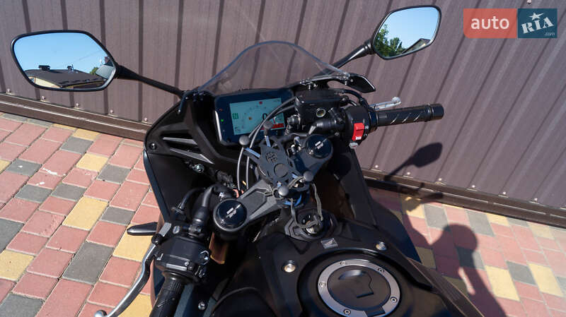 Спортбайк Honda CBR 650R 2024 в Хмельницком фото 8 Спортбайк Honda CBR 650R 2024 в Хмельницком