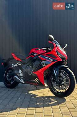 Спортбайк Honda CBR 650R 2023 в Одессе