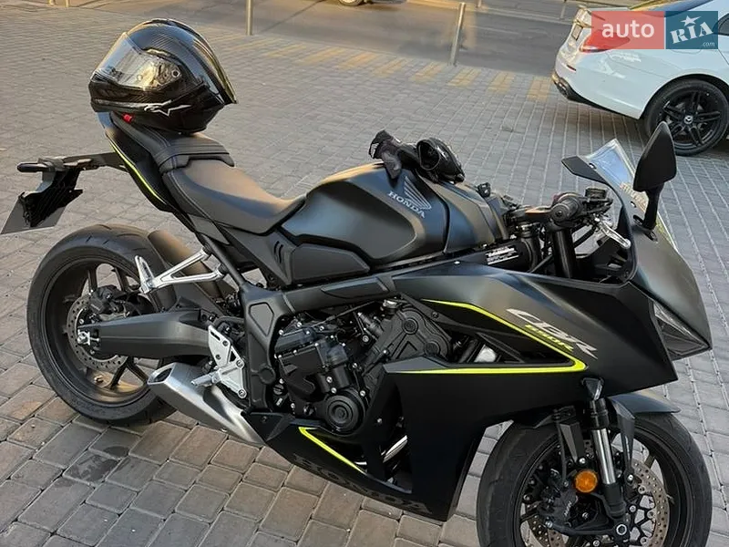 Honda CBR 650R 2026