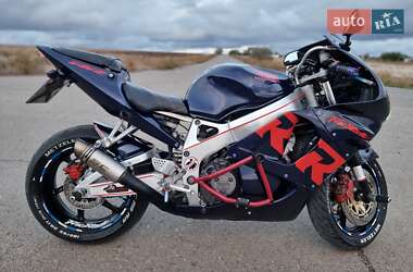 Спортбайк Honda CBR 900RR 1995 в 