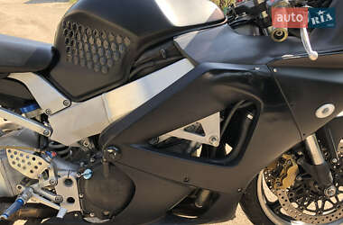 Спортбайк Honda CBR 929RR 2002 в 