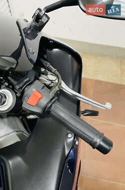 Спортбайк Honda CBR 929RR 2002 в 