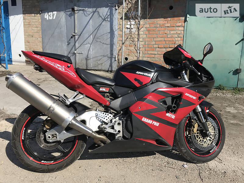 Спортбайк Honda CBR 954RR 2005 в Кропивницком