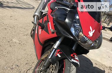 Спортбайк Honda CBR 954RR 2005 в Кропивницком