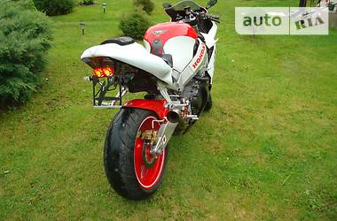 Спортбайк Honda CBR 2001 в Львове