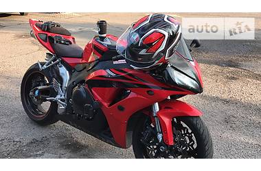 Спортбайк Honda CBR 2006 в Сумах