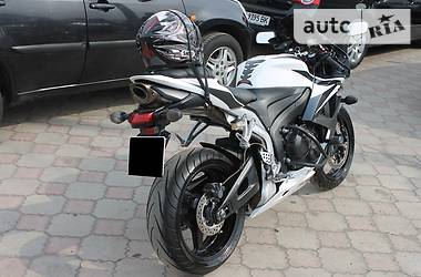 Мотоциклы Honda CBR 2007 в Николаеве