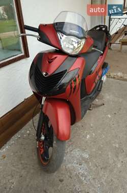 Макси-скутер Honda CHS 125 2012 в Коломые