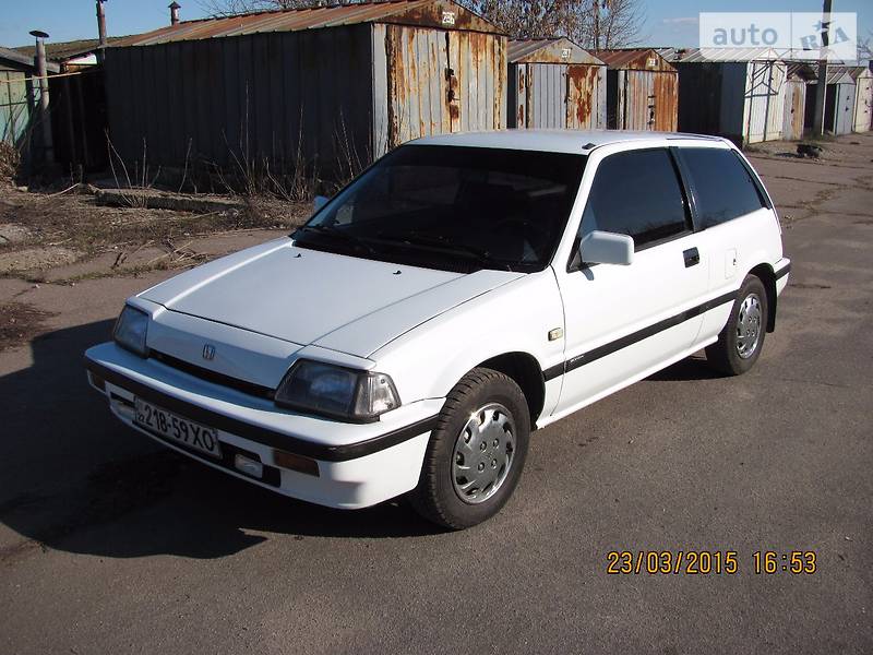 Хэтчбек Honda Civic 1987 в Херсоне