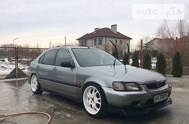 Хэтчбек Honda Civic 1996 в Киеве