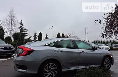 Седан Honda Civic 2018 в Ровно