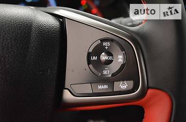 Хэтчбек Honda Civic 2017 в 