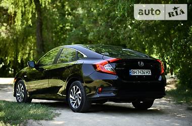 Седан Honda Civic 2016 в Одессе